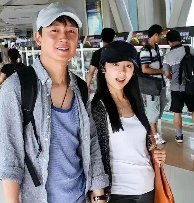 潘粤明董洁离婚原因,潘粤明董洁怎么在一起的