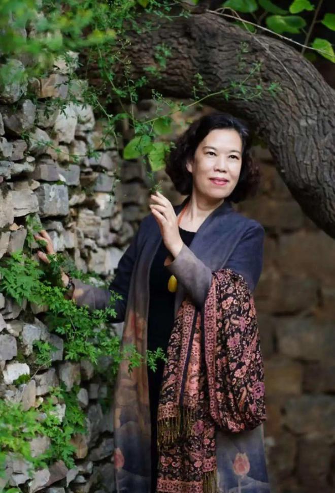 风韵犹存的农村女人图片,乡村妇女照片侧面好看头像