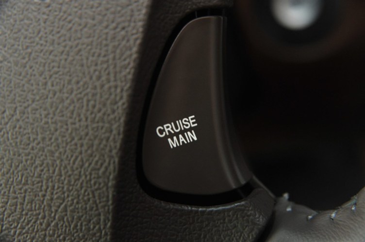 cruisemain,cruisemain灯亮是什么意思