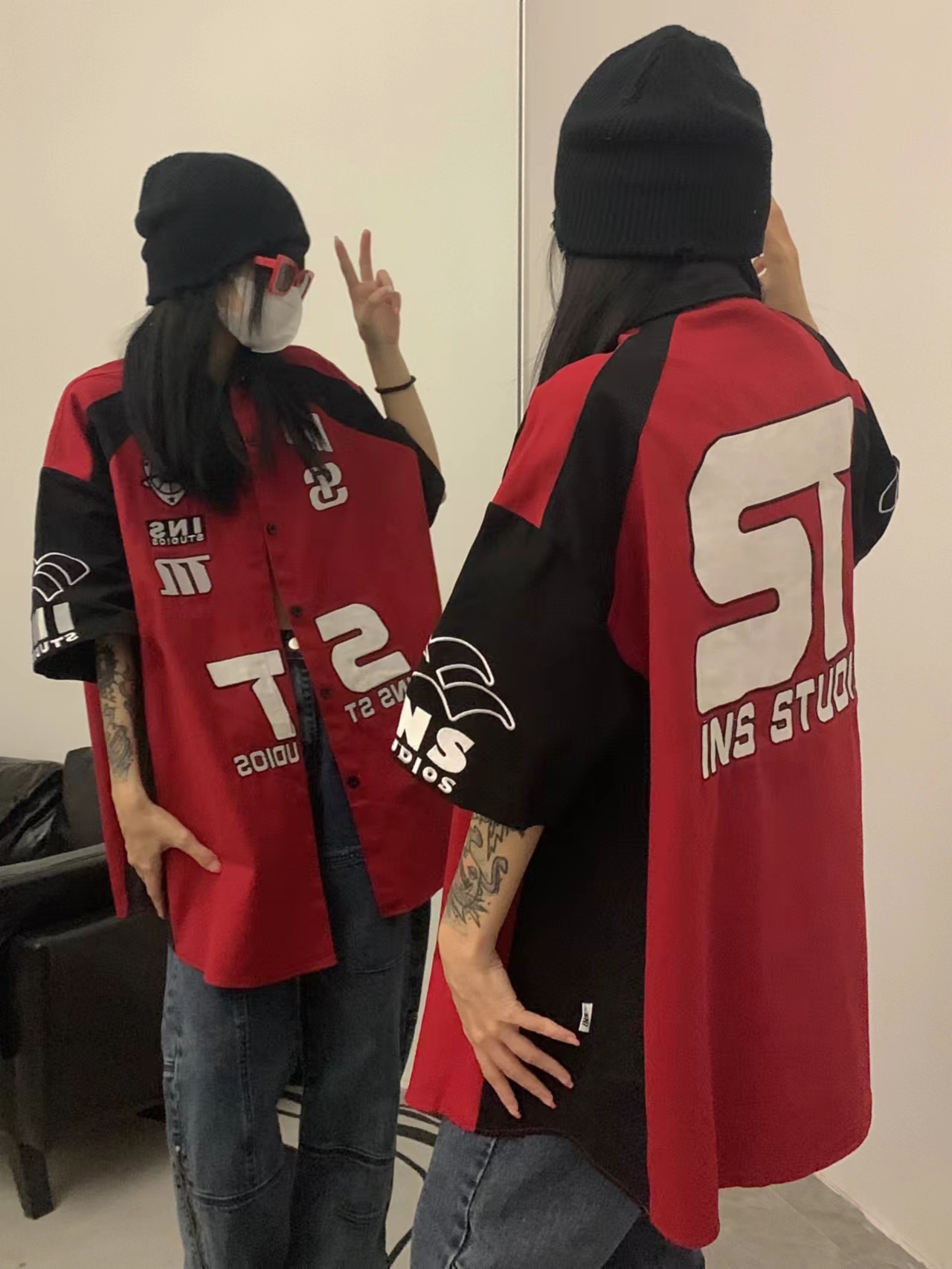 黑衣服变红,黑衣服变红是什么原因导致的