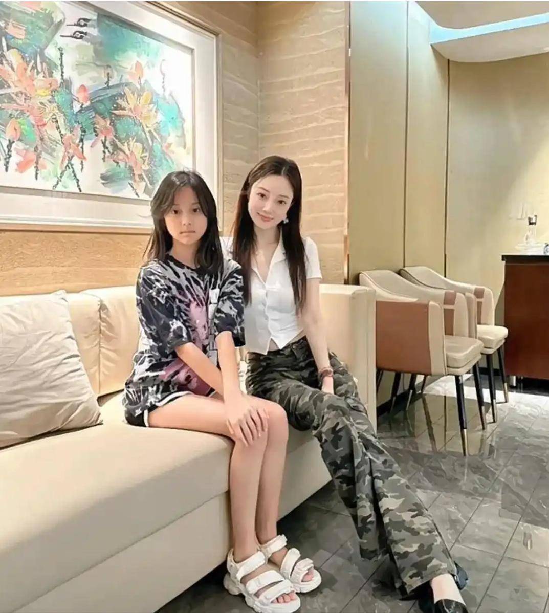 贾乃亮的老婆是谁,贾乃亮的老婆现在是谁图片