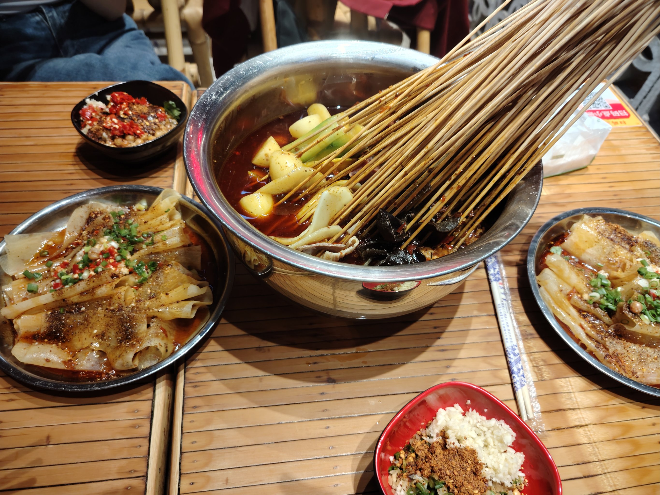 冷锅串串香的做法,冷锅串串怎么做好吃