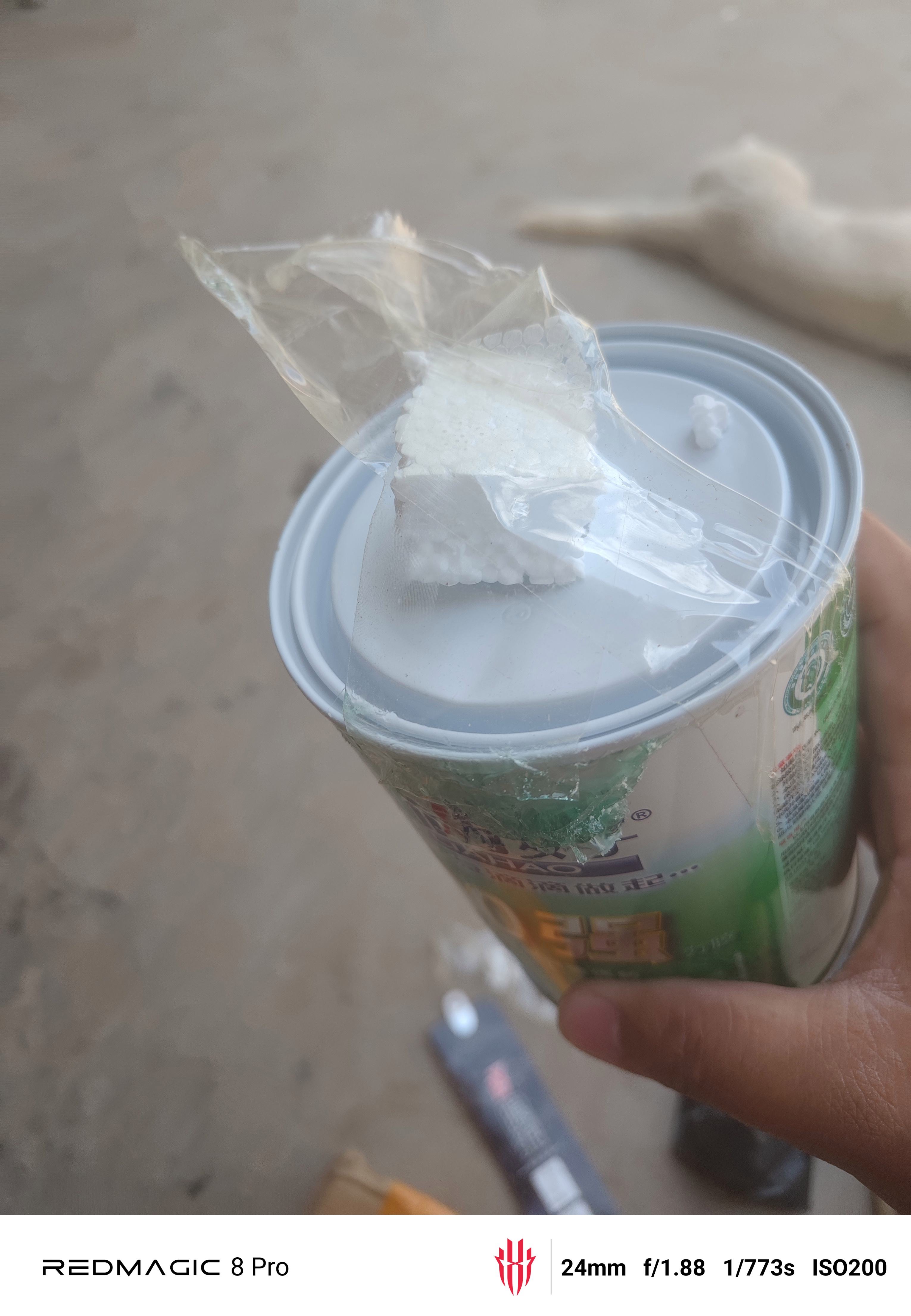 哥俩好万能胶使用说明,哥俩好万能胶怎样除掉