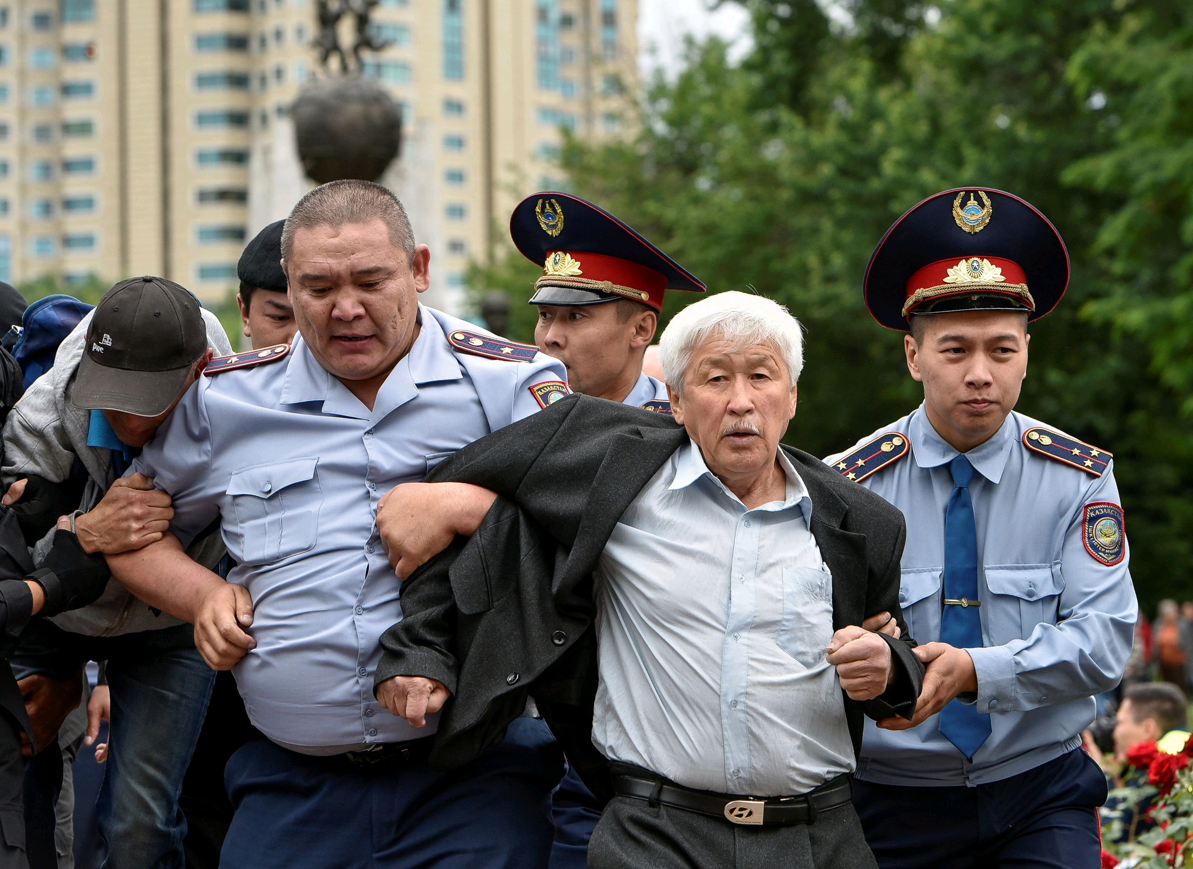 哈萨克斯坦人,1元等于多少哈萨克斯坦币