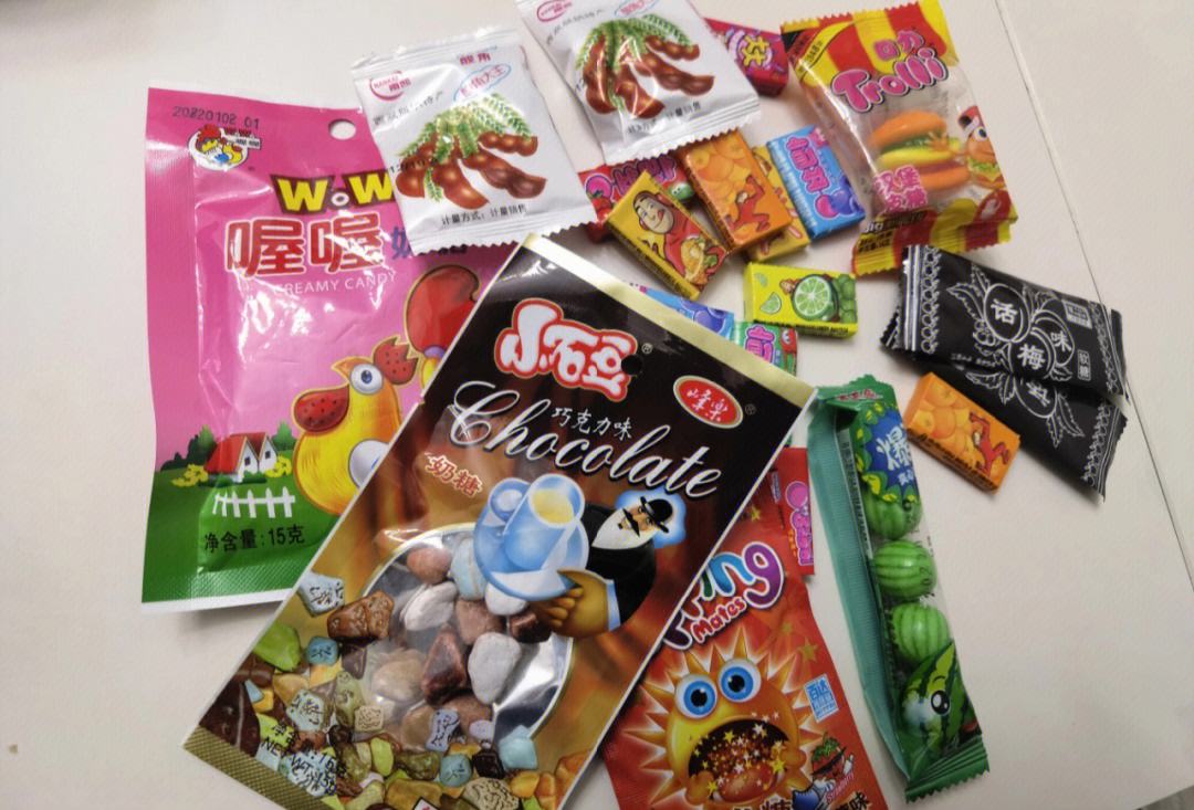 小时候吃的零食,小时候吃的零食鸭子形状的