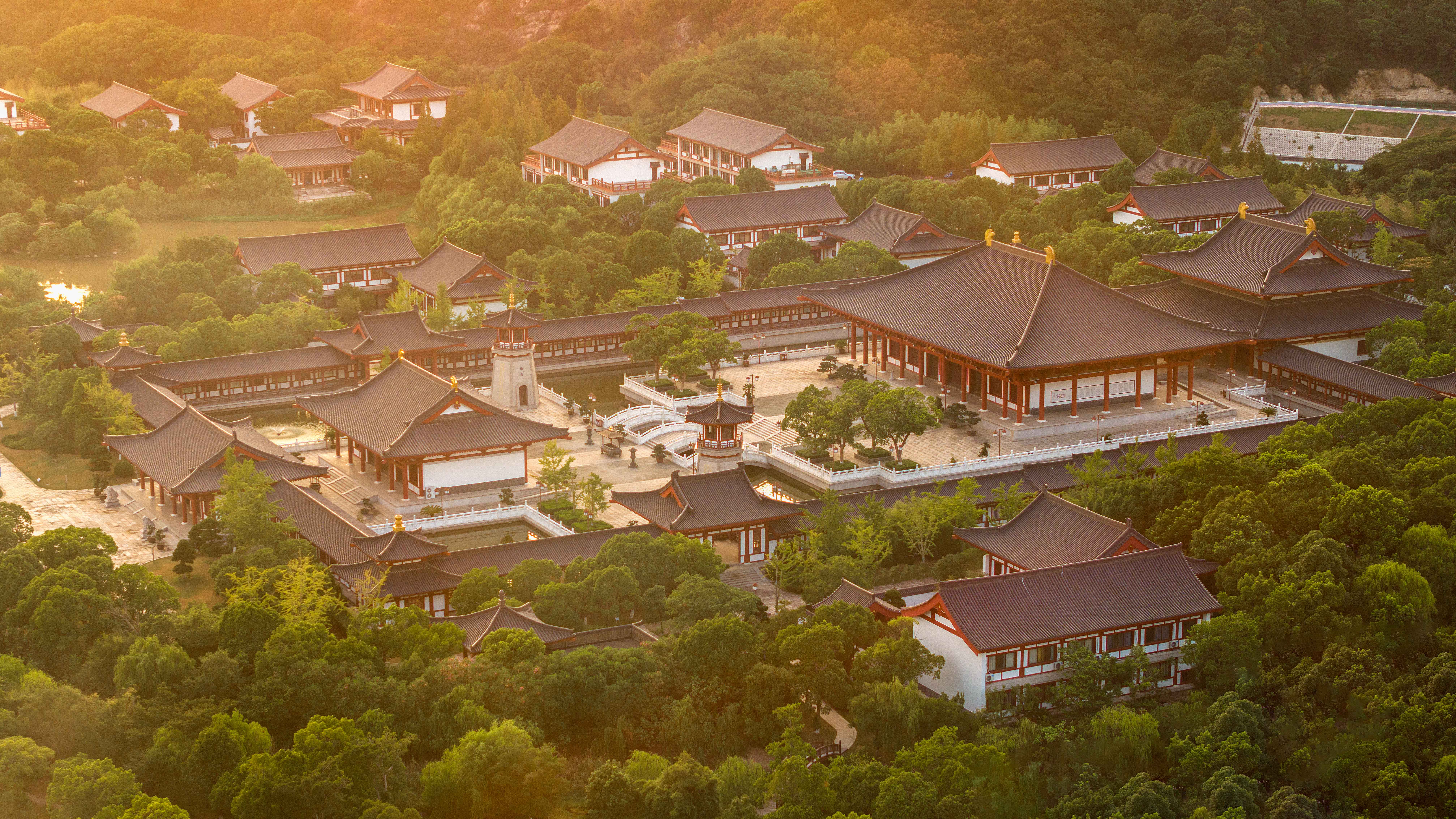 中国佛学院是几本,中国 佛学院