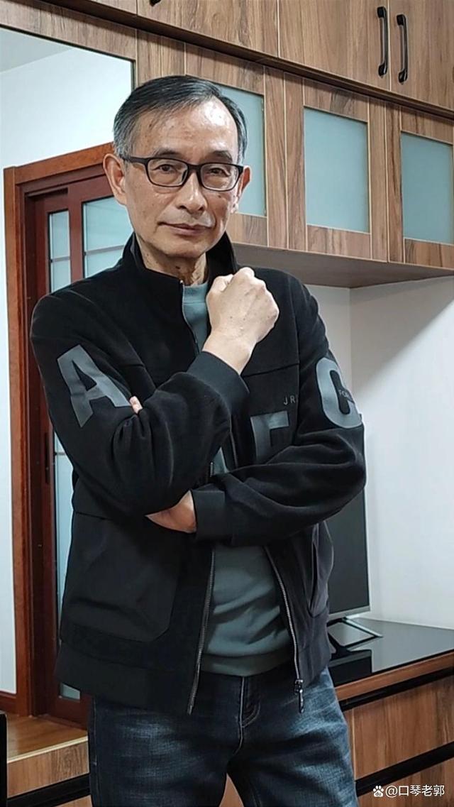 中国帅老头j照片图片,树林老头logo