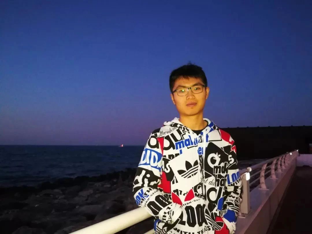 熊轩昂父母,熊轩昂父母熊利春