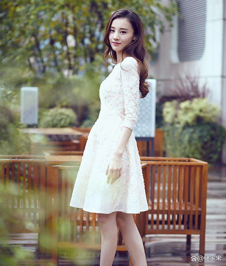 陈龙妻子,电影演员陈龙的妻子