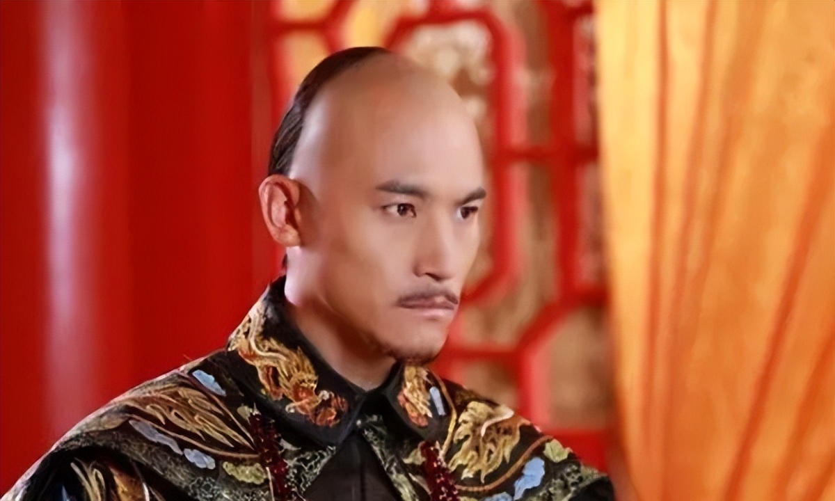 皇太极有几个儿子,皇太极有几个儿子,几个女儿,活到成年的几个