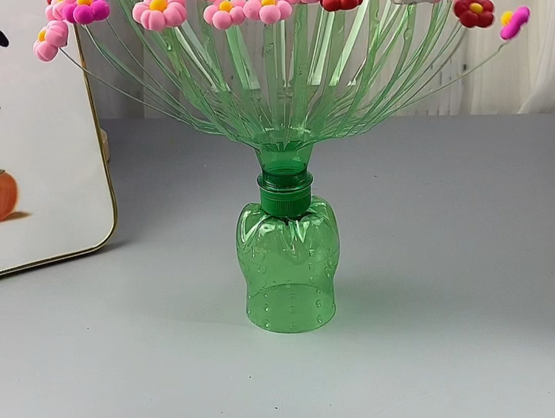 空瓶子手工制作大全,空瓶子做手工图片大全