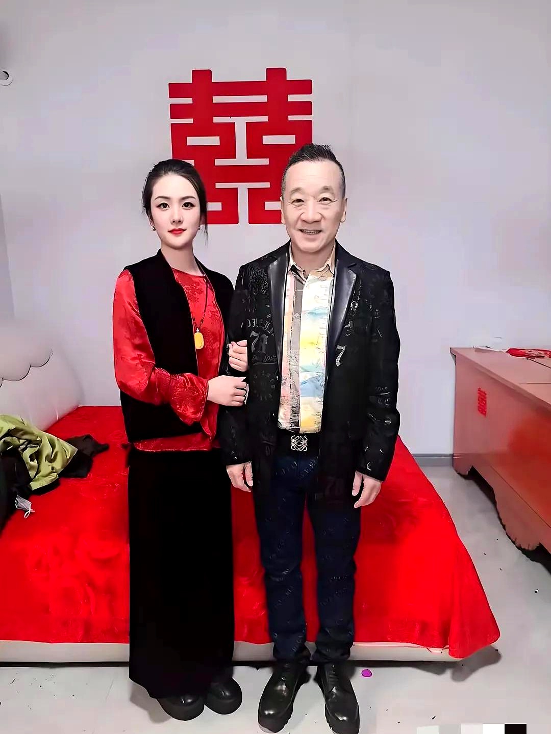 巨兴茂老婆个人资料,福茂集团董事长有孩子吗