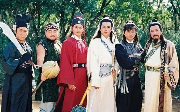 吕良伟版包青天,吕良伟版包青天为什么看不了