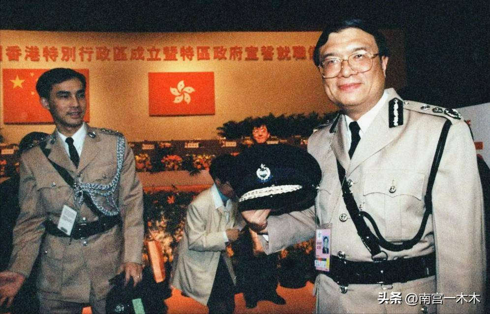 警务处长在香港排第几,香港警察的职位级别