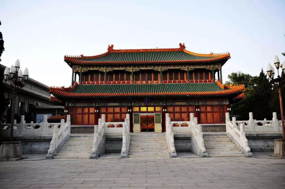 紫光阁地沟油的简单介绍