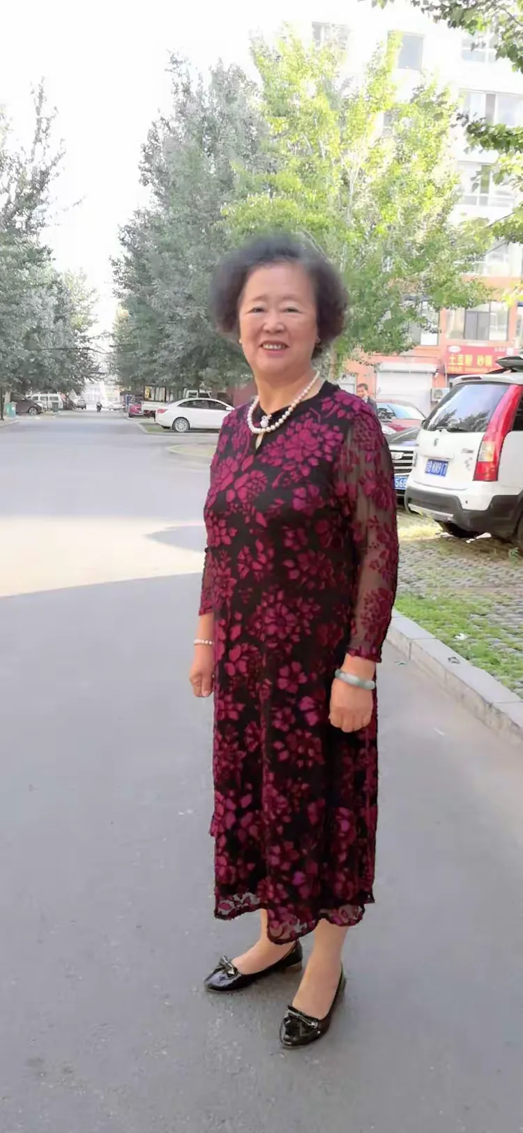 杨丽华是谁的孩子,杨丽华生父