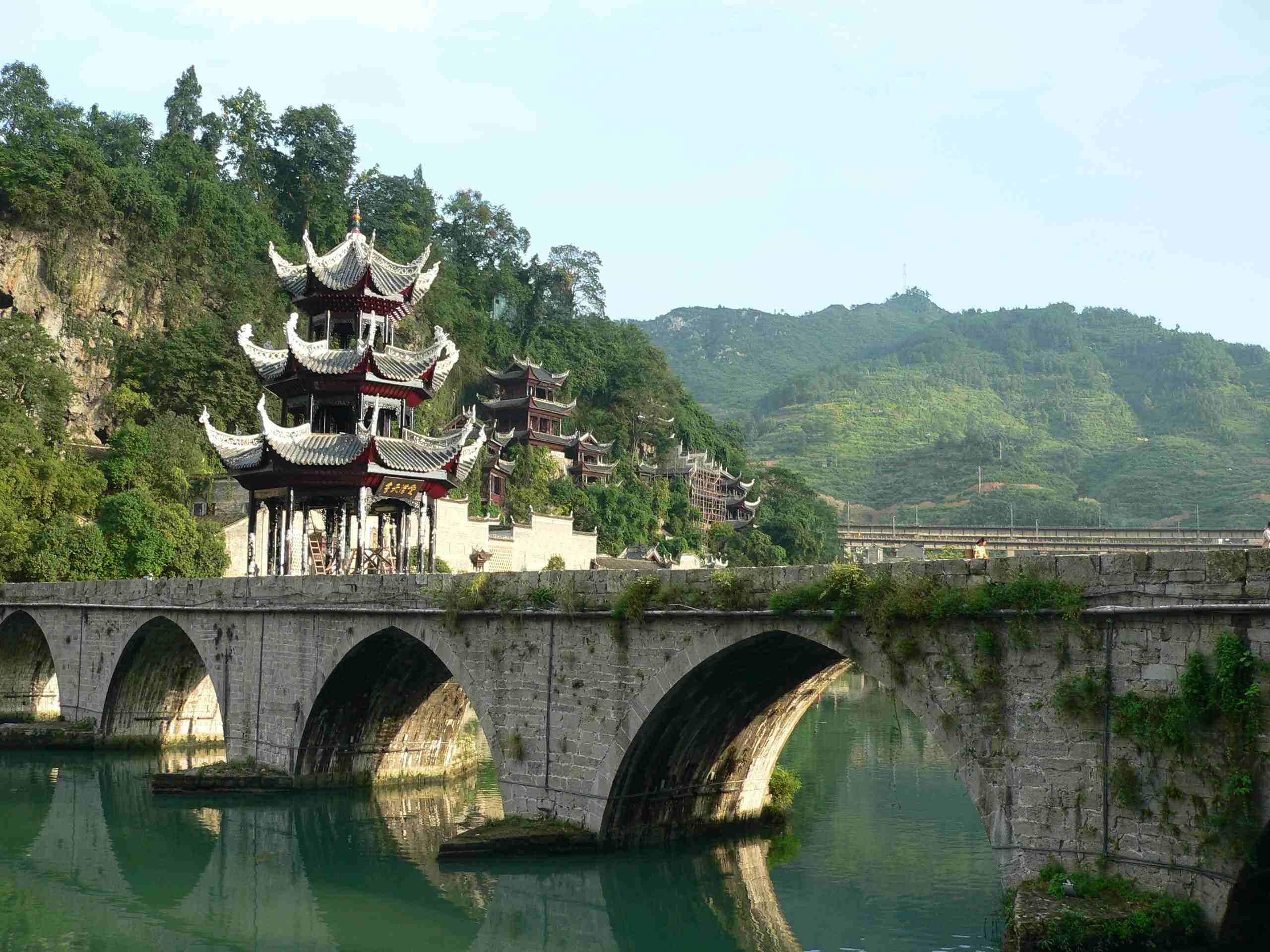 黔东南镇远古镇青龙洞,镇远青龙洞门票多少钱
