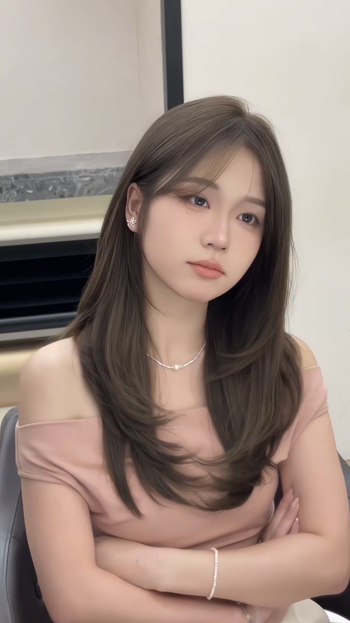 头小脸小适合什么发型,头小脸小适合什么发型男生