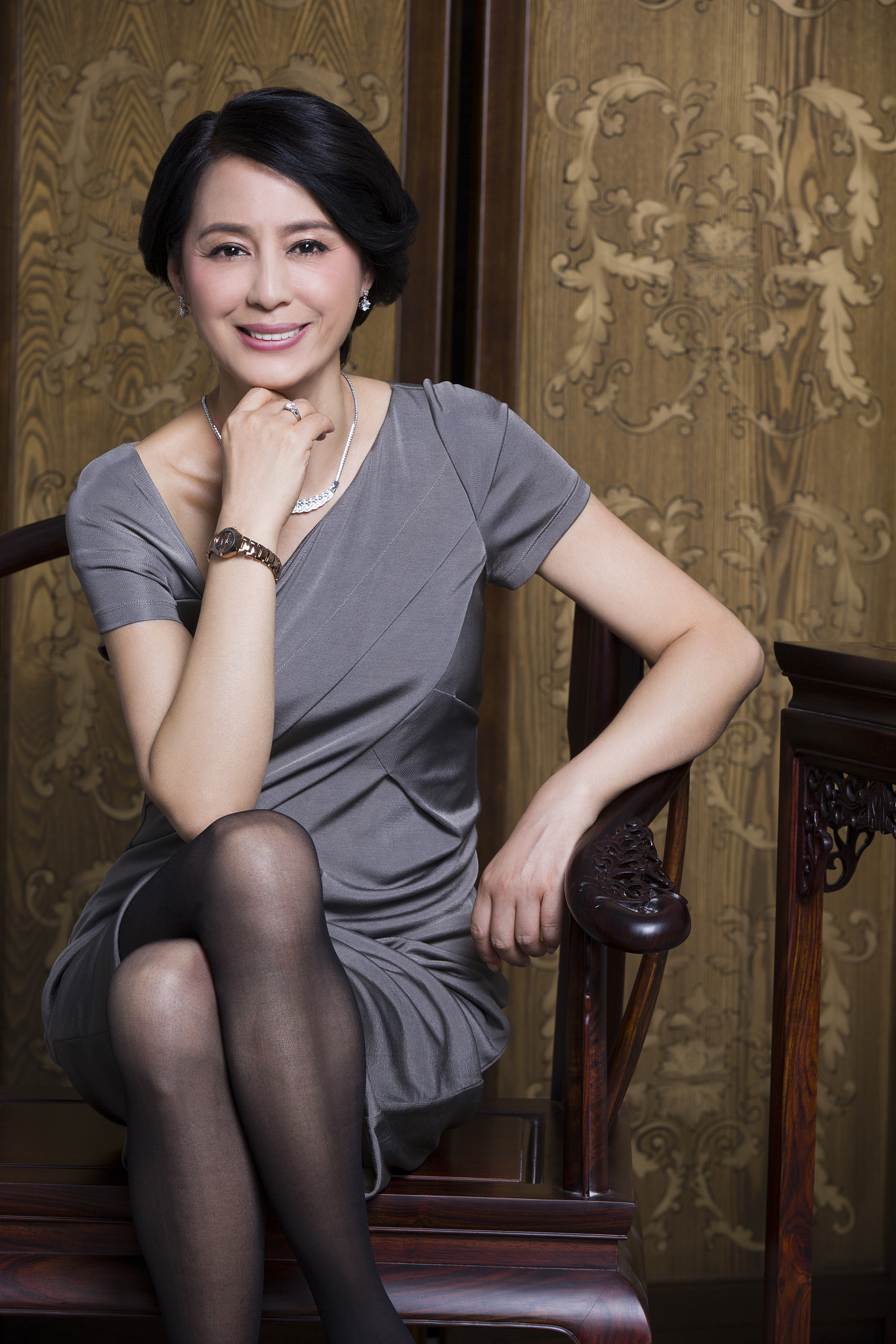冯唐老婆,冯唐老婆黄山采访视频